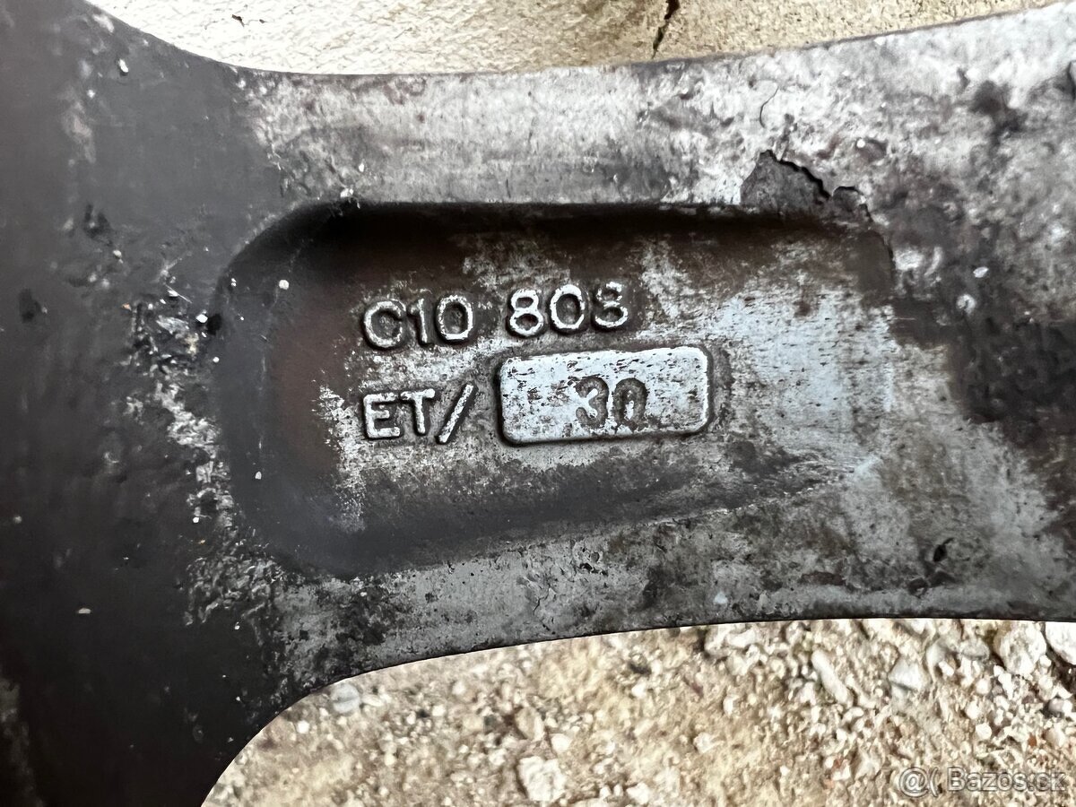 BMW F11 zimni alu 18” - 17