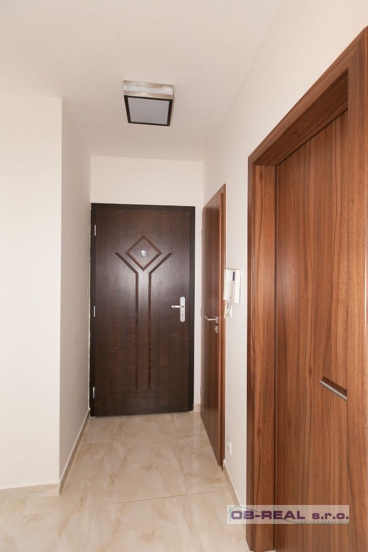 2-izbový byt + podzemná garaž na prenájom - 17
