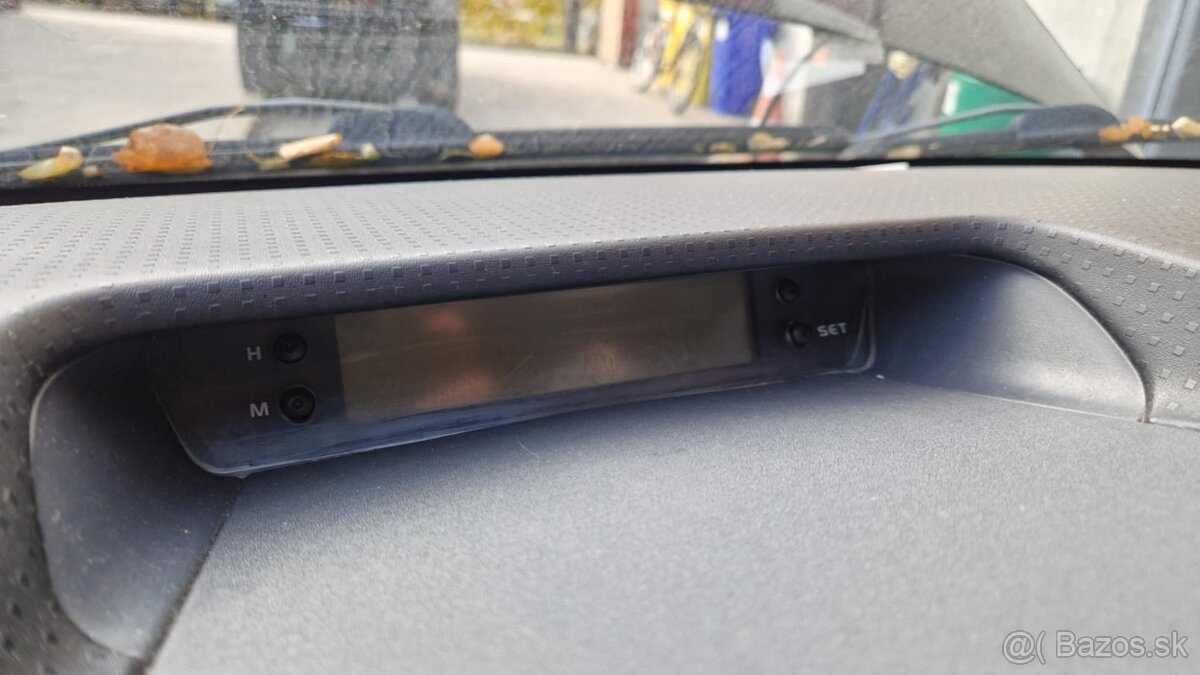 Mitsubishi Colt 1,1i 55kw kód motora: 134910 - 17