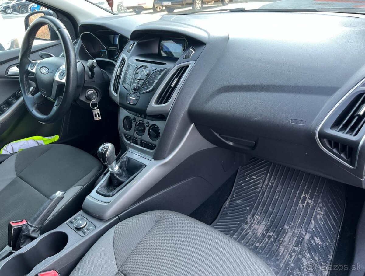 Ford Focus 1.6TDCi - 17
