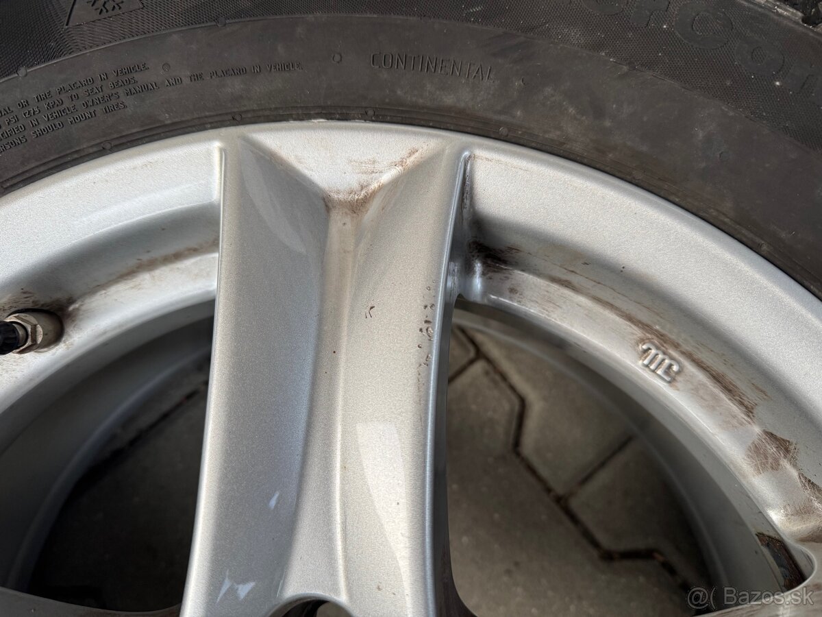Zimná sada 5x114,3 215/60 R16 Continental - 17
