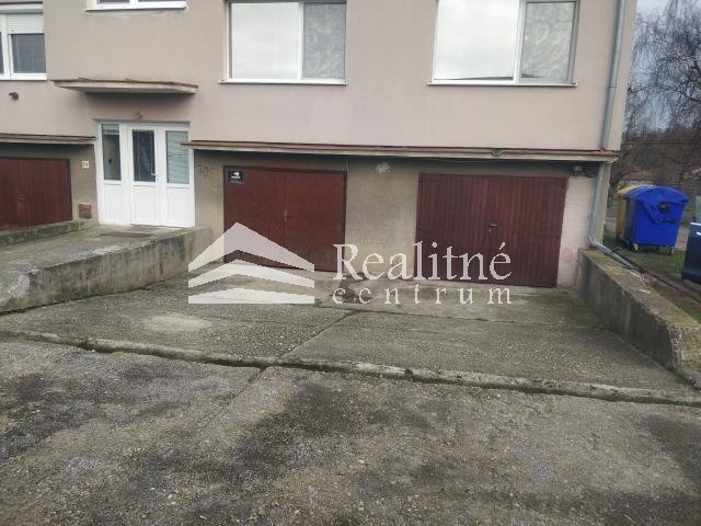 Predám 3 izb. byt+garáž+pozemok - 17