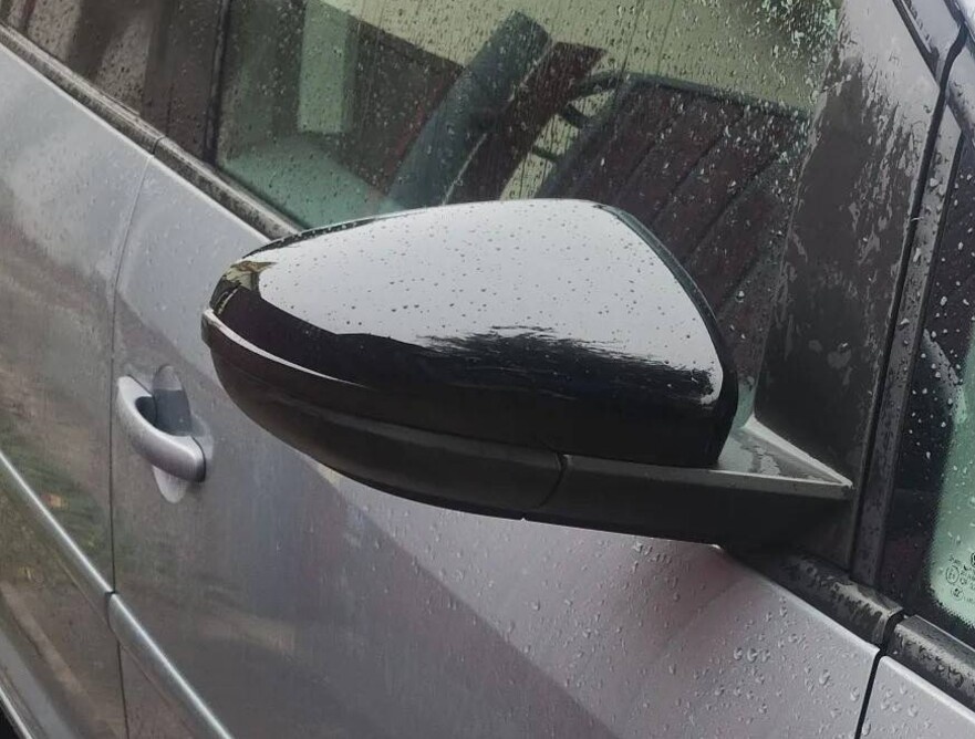 ČIERNE KRYTY spätných zrkadiel - 17