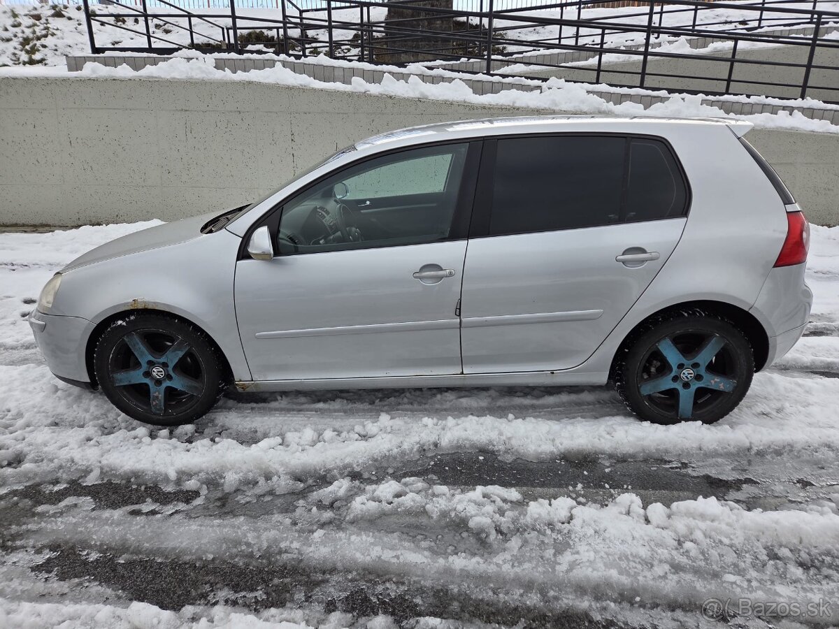 Volkswagen Golf 5 2.0 TDi 103 kW - 17