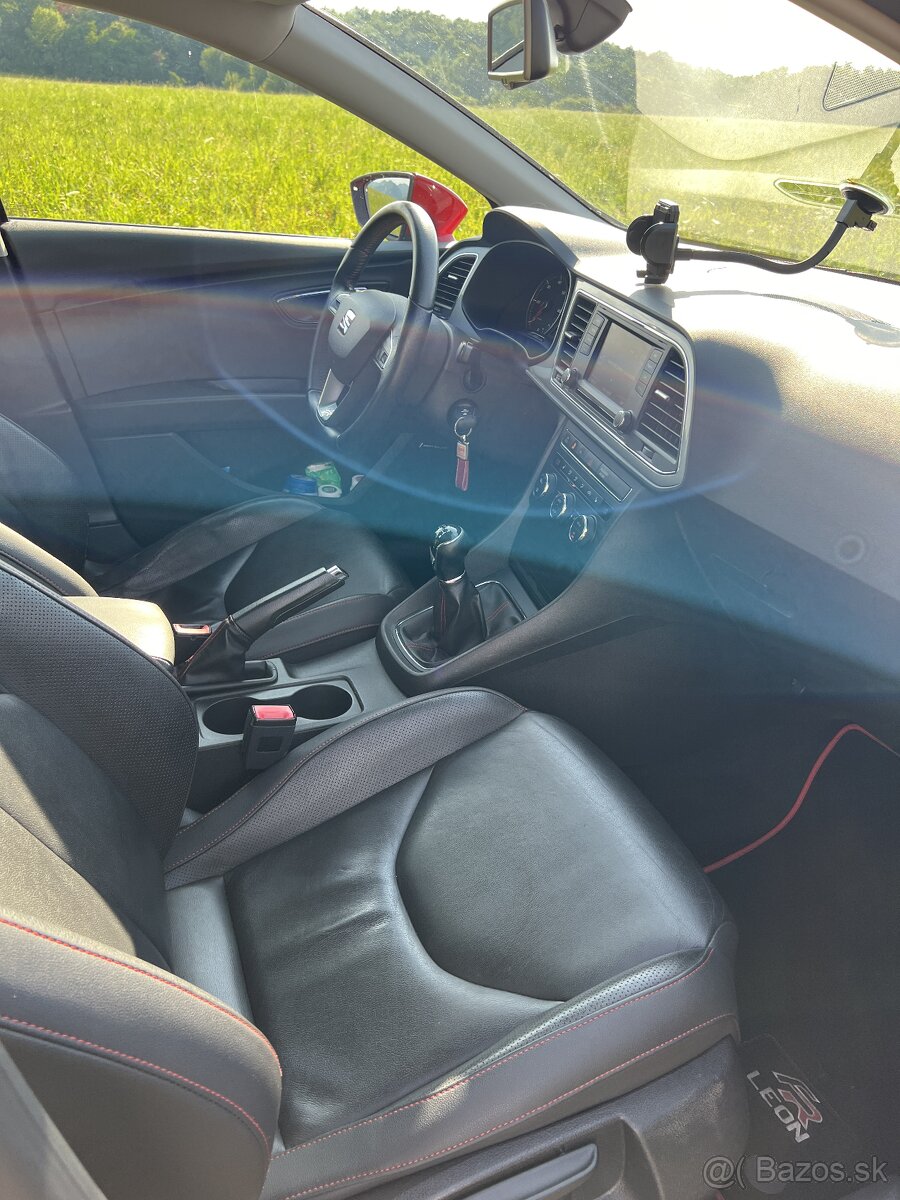 SEAT Leon FR 2.0 TDI 135kw (184PS) ST 5F8 - 17