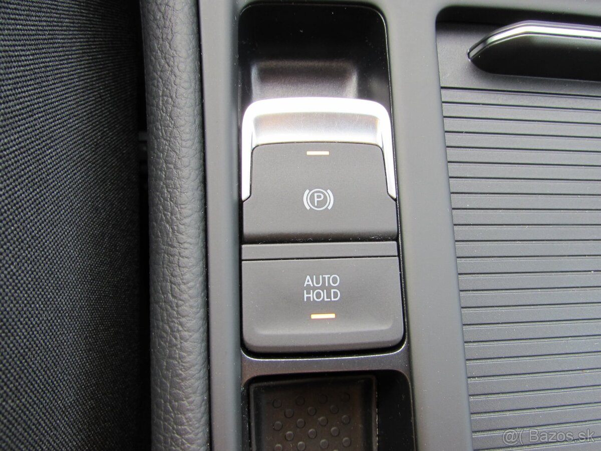 Volkswagen Golf VARIANT 2.0 TDI DSG, 4x4 ALLTRACK EDITION - 17