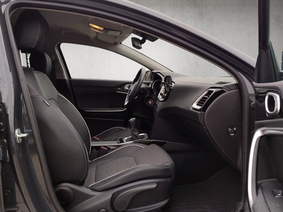 Kia XCeed 1.5 T-GDi M6 GOLD - 17