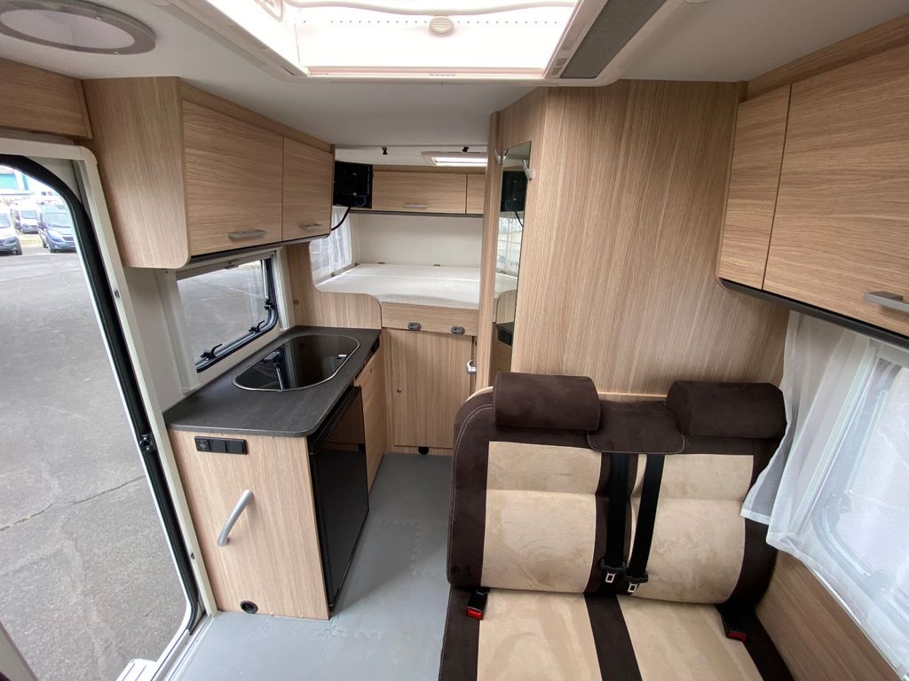 Sunlight V60,2020,2x klima,tempo,navi,kamera,140ps,markyza - 17