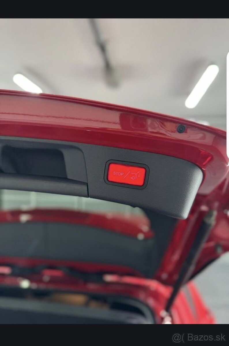 Mercedes-Benz GLA 200d 4MATIC AMG – TOP stav - 17