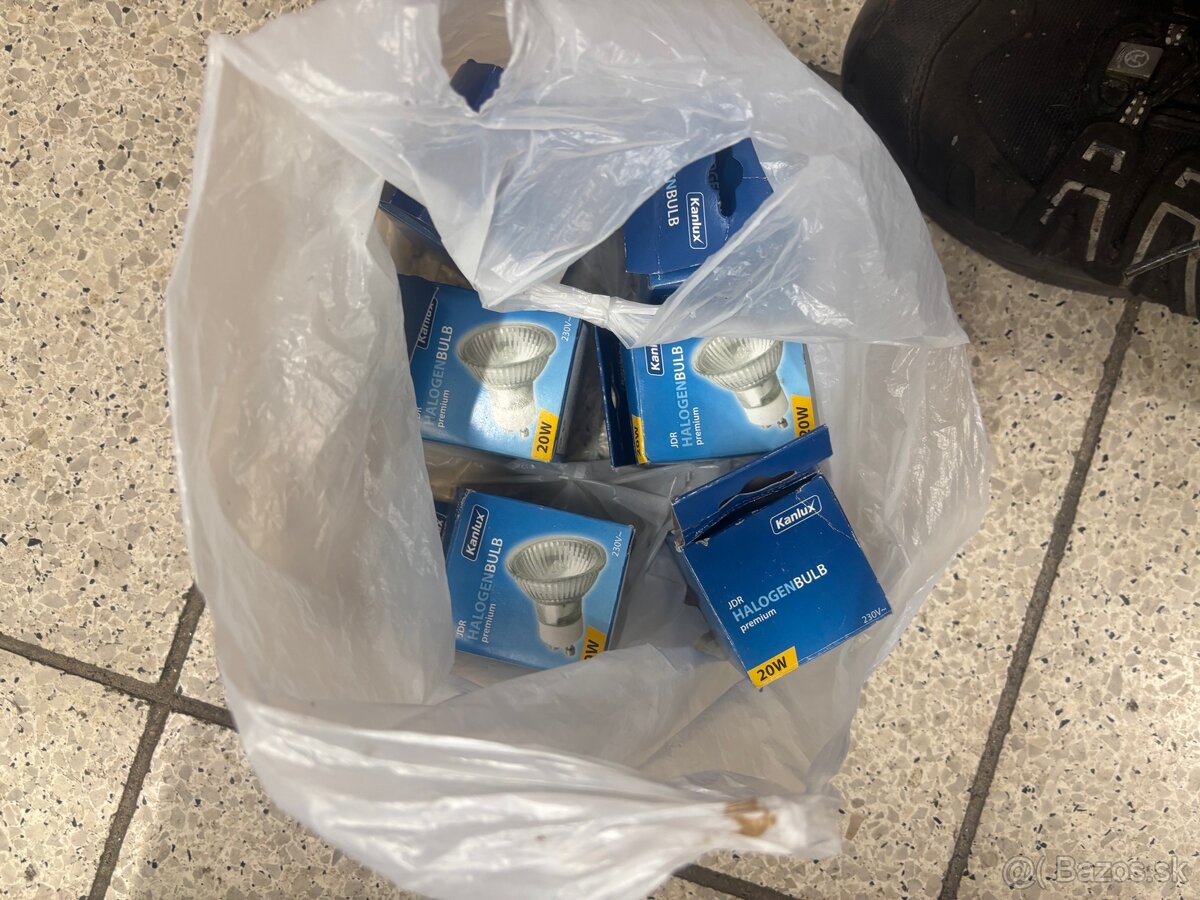 Predám žiarovky nové 1ks jedno 1€ - 17