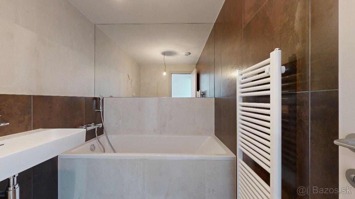 2i byt - Eurovea Tower - 17