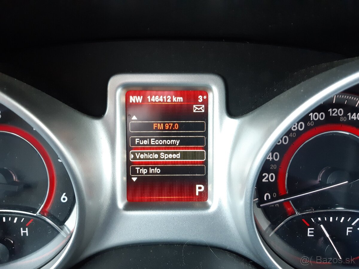 Fiat Freemont 2.0 16V MultiJet 4x4 A/T 7miest - 17