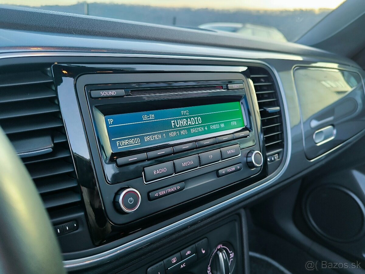 VW Beetle Cabrio - 1.4TSI DSG - Design - 2013 - 17