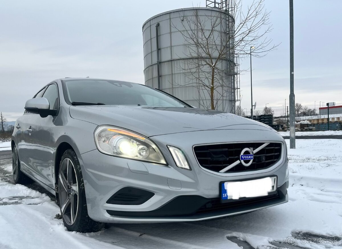 Volvo V60 D5 AWD - 17