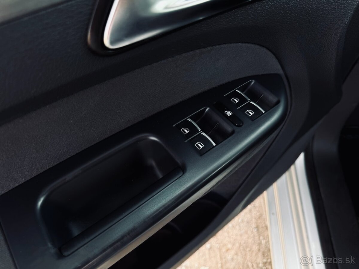 VOLKSWAGEN TOURAN 2.0TDI COMFORTLINE 7-mietne 👈 - 17