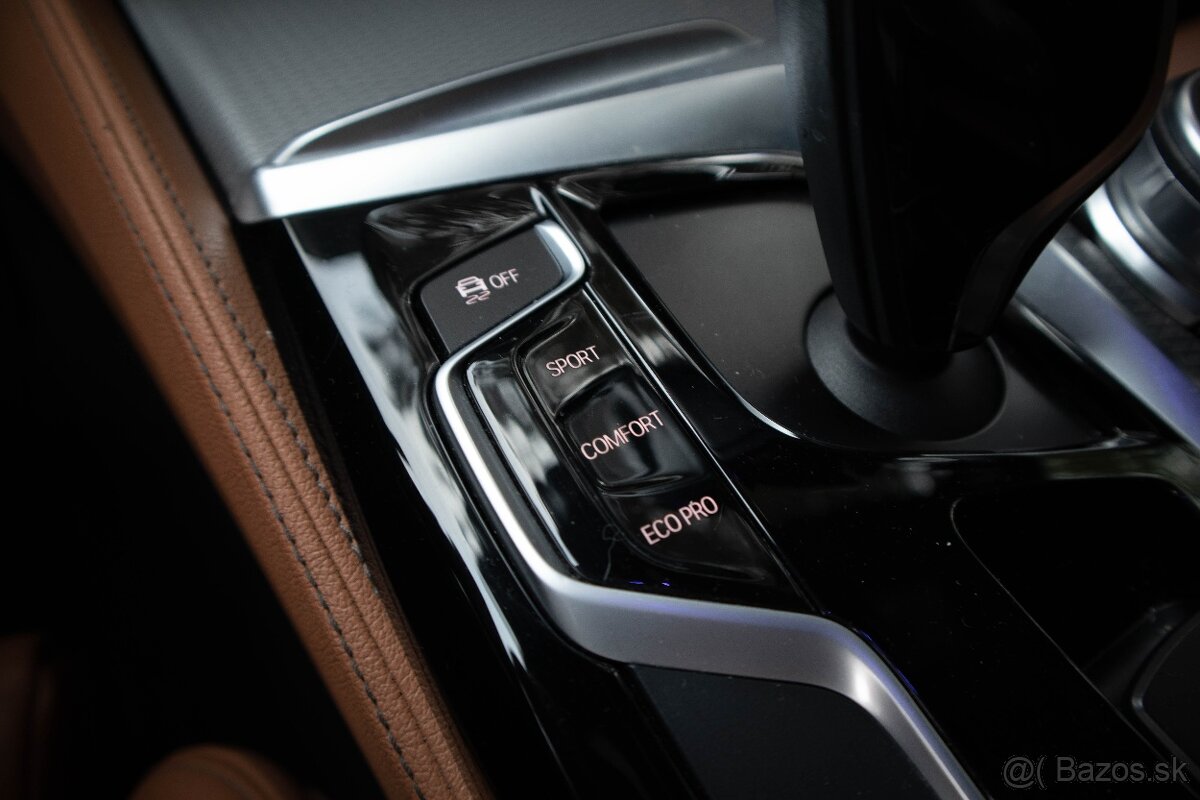 BMW Rad 5 530d xDrive G30 8st.ZF, mpaket, ZNÍŽENÁ CENA - 17