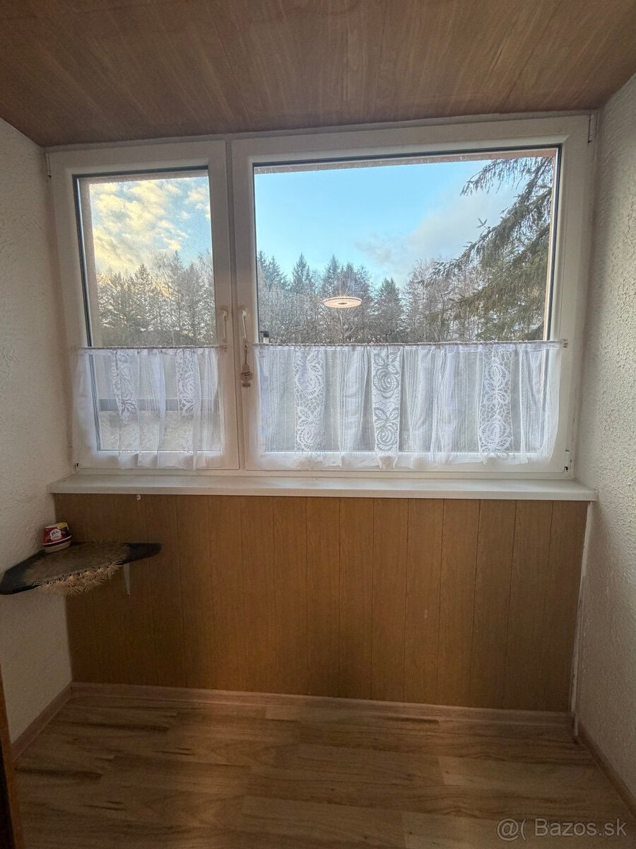 Prenájom 4-izbový byt v Handlovej - 17