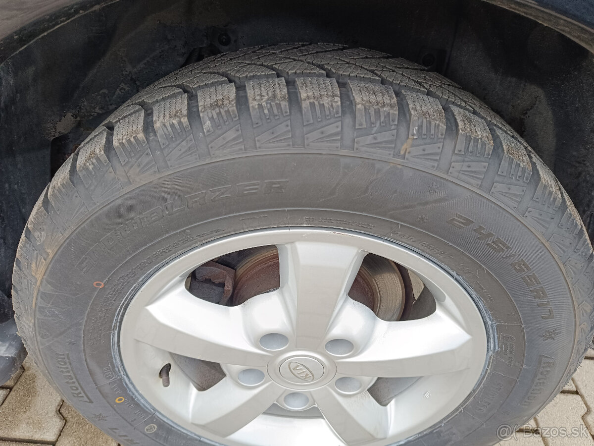 Kia Sorento 2,5 crdi 170 PS, r.v.5/2009, 151 000 km - 17