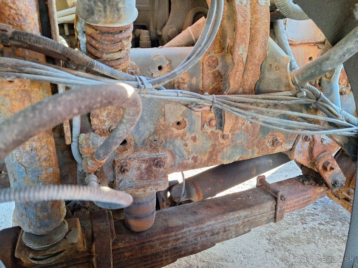 RENAULT KERAX 370.34 P 6X6 - 17