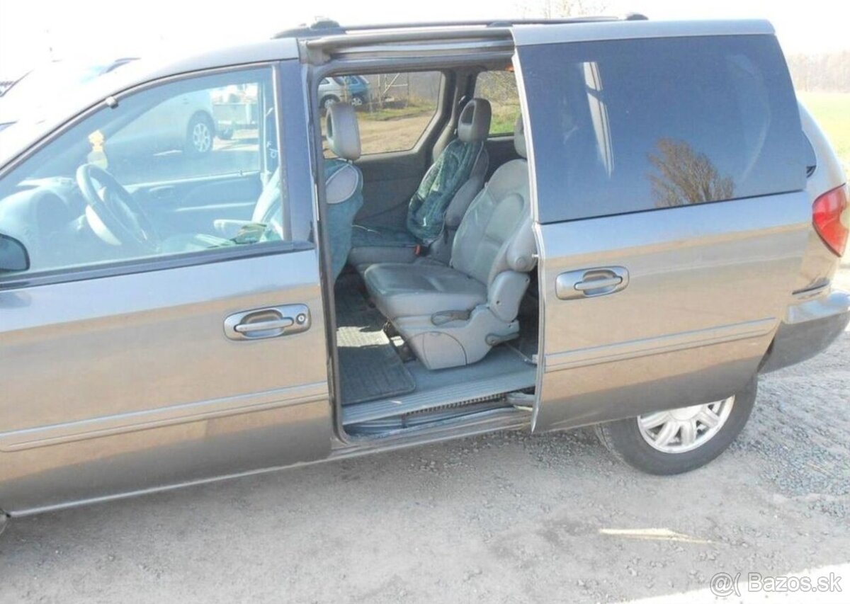 Chrysler Voyager 2,5 105 kW Digiklima nafta - 17