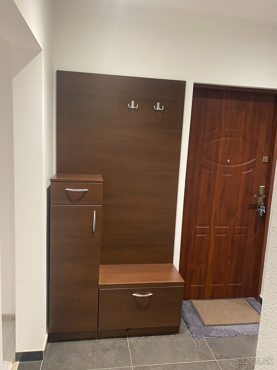 Prenajom 2 izbový byt - 17