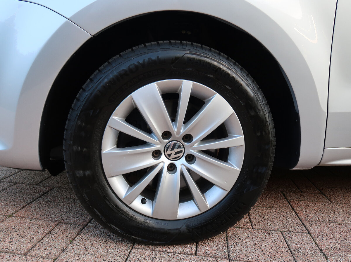 Volkswagen Sharan 2.0 TDI Highline 2012 - 7 miest - - 17