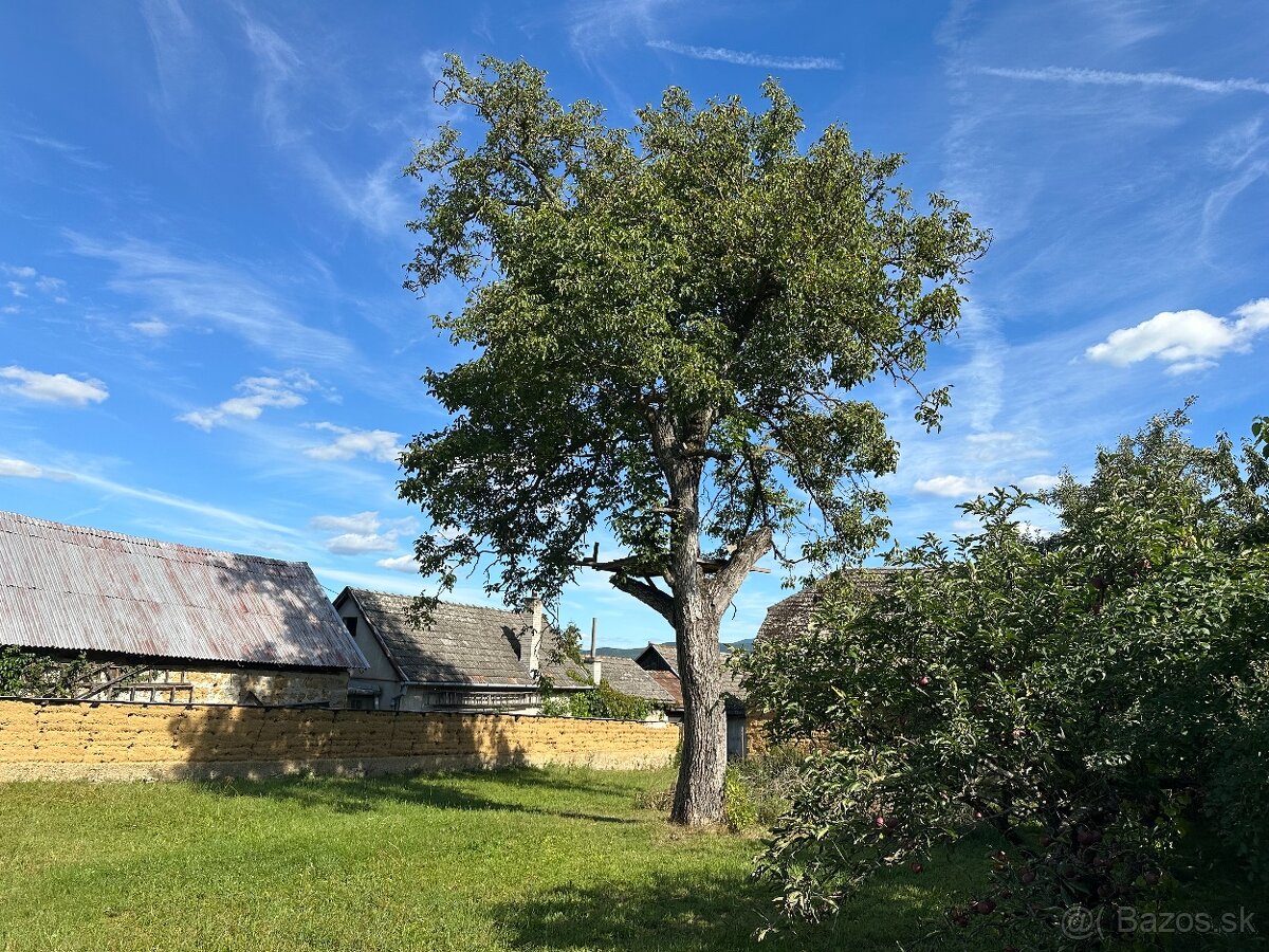 Veľký pozemok 4414m2 so stavbami- obec ŠTVRTOK-(Trenčín) - 17