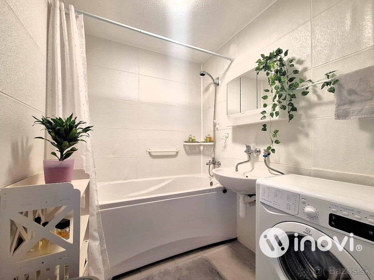 Exkluzívne zariadený 1-izbový byt s loggiou - 17