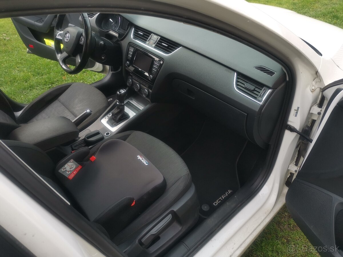 Škoda Octavia 3 - 17