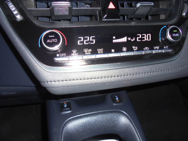 Toyota Corolla 1.6 l Comfort Best Edition r.v. 11/2020 - 17