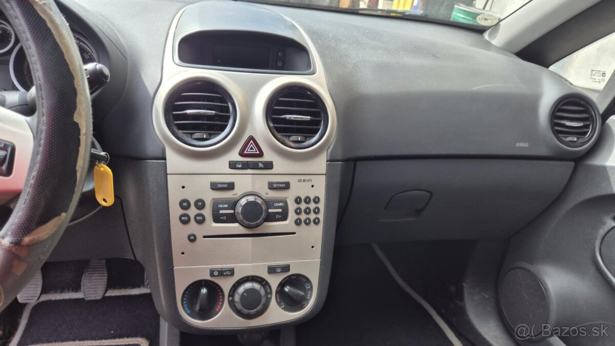 Opel Corsa D 1,2i 59kw kód motora: Z12XEP - 17