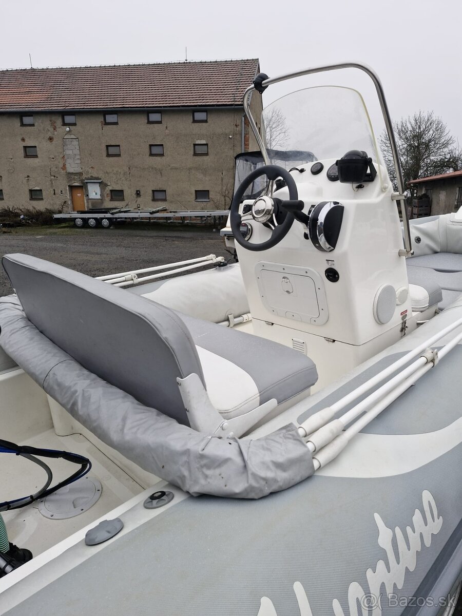 motorový čln ADVENTURE V-500 - 17