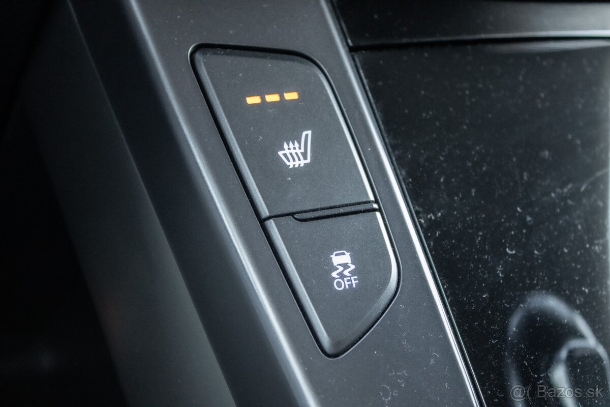 Hyundai i40 CW 1.7 CRDi A/T, 104kW - 17