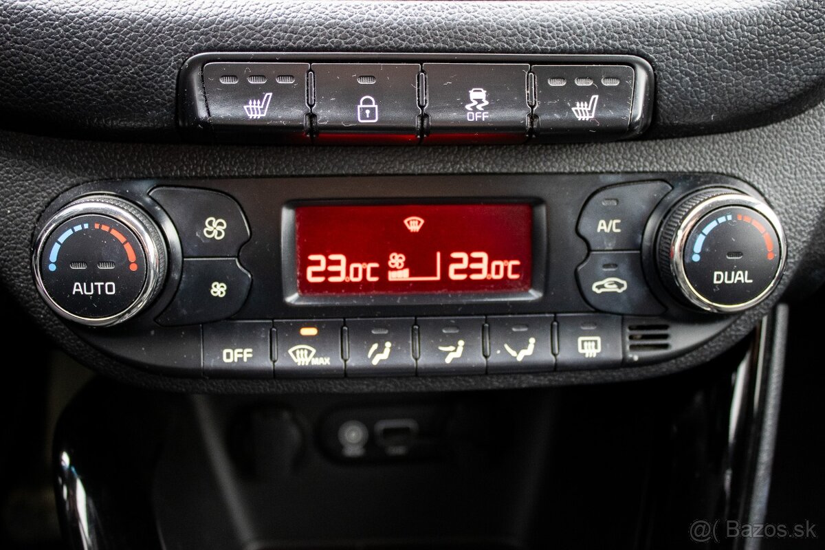 Kia Cee’d SW 1.6CRDi (2017) - 17