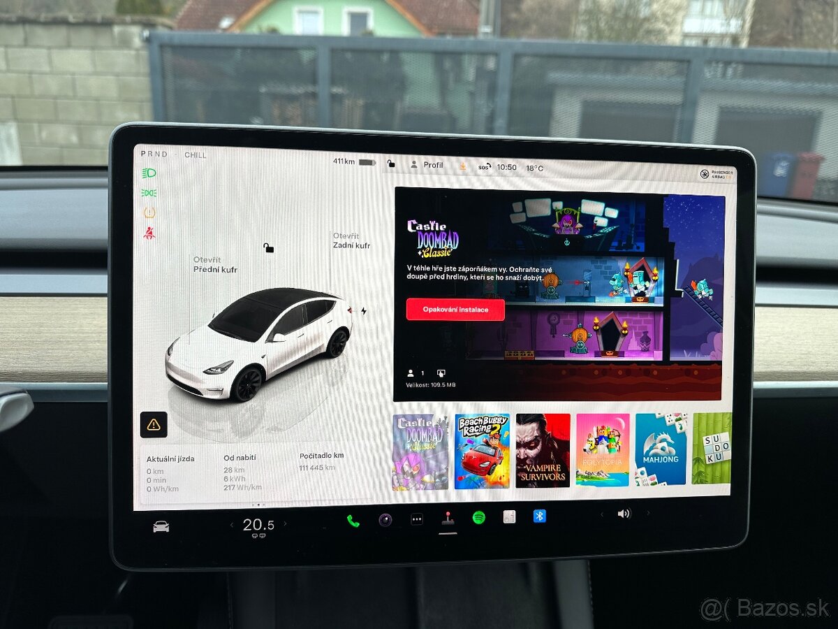 Tesla Model Y 75kWh Long Range AWD - 17