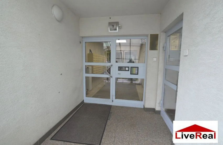 3izb, Korytnická, 74m2, 9.p./12, čiastočná rekonštrukcia, pe - 17