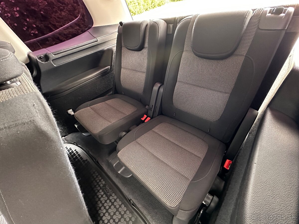 Volkswagen Sharan 2.0 TDI BMT 170k Comfortline 7 miest - 17