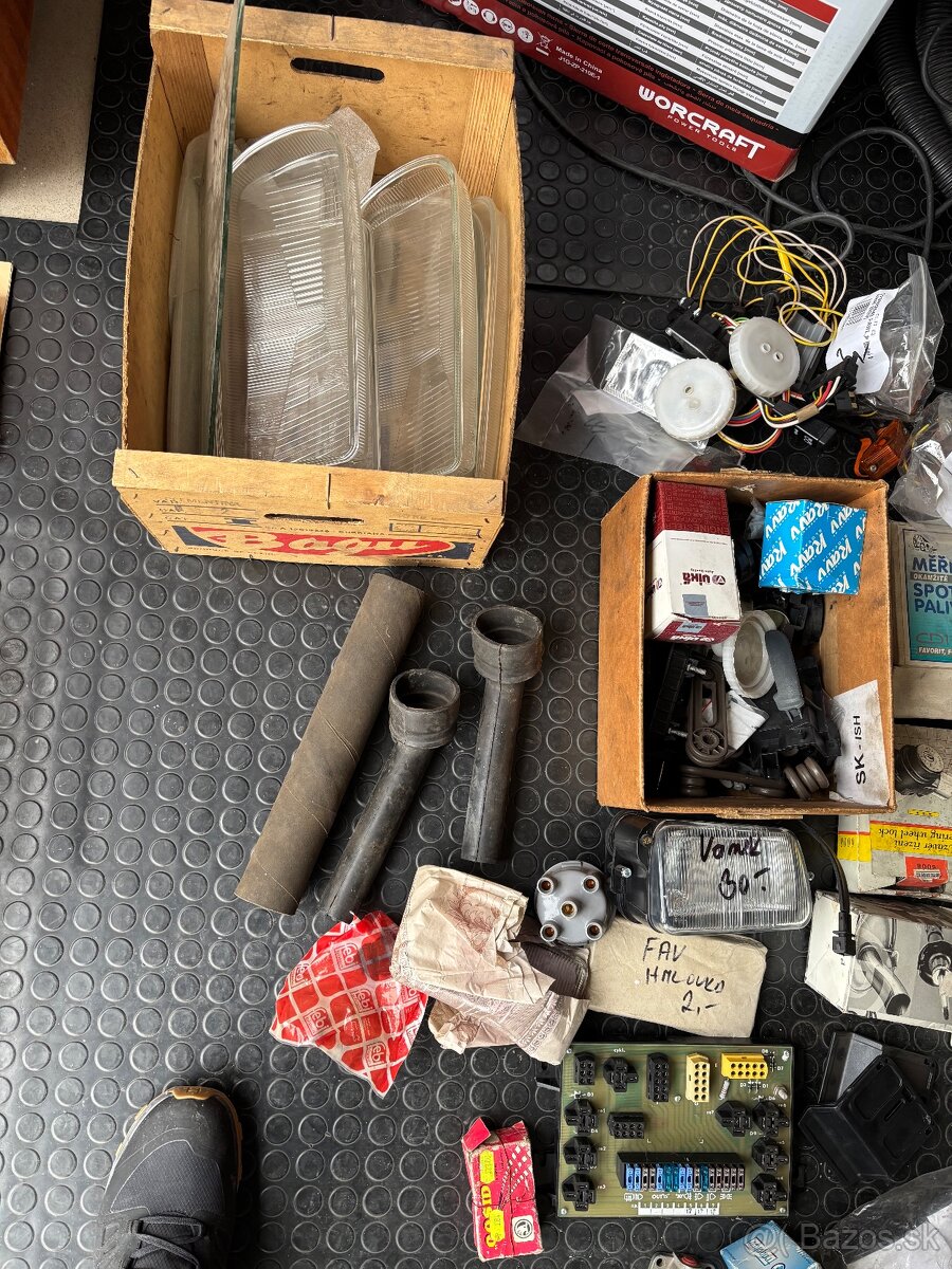 Skoda diely nové 120,136,favorit - 17