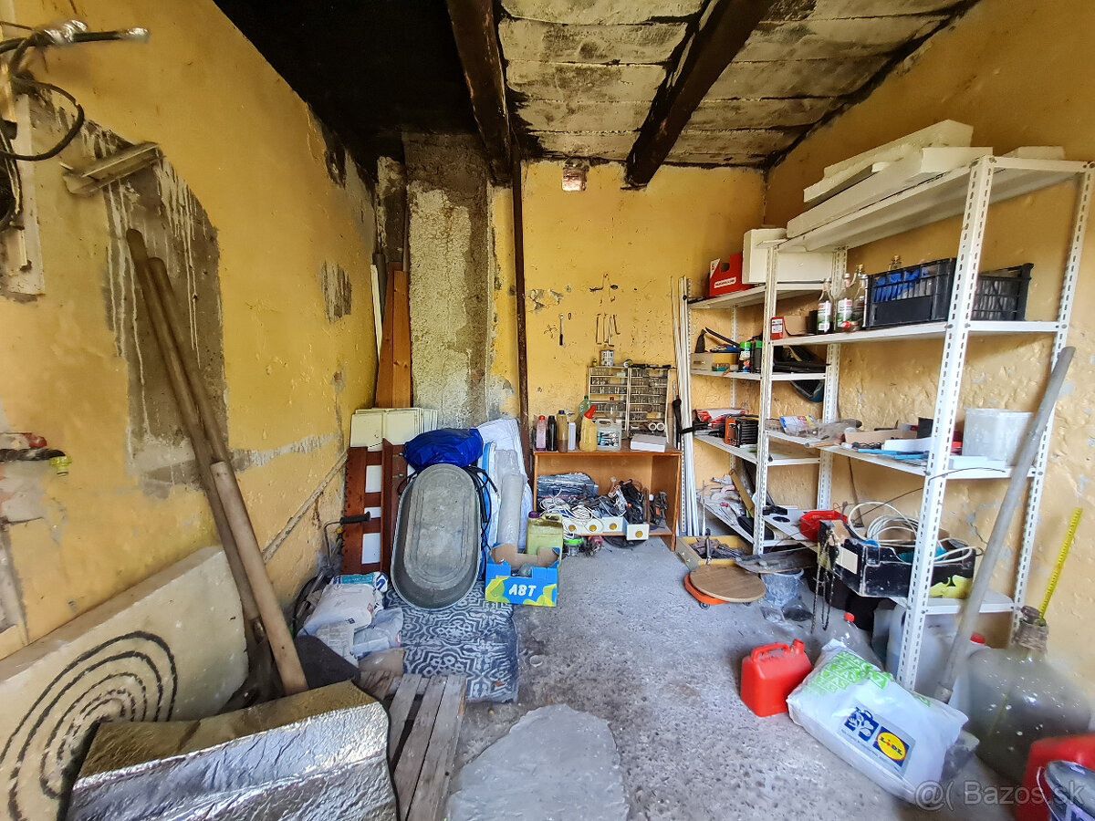 Malé Straciny – rodinný dom - 17