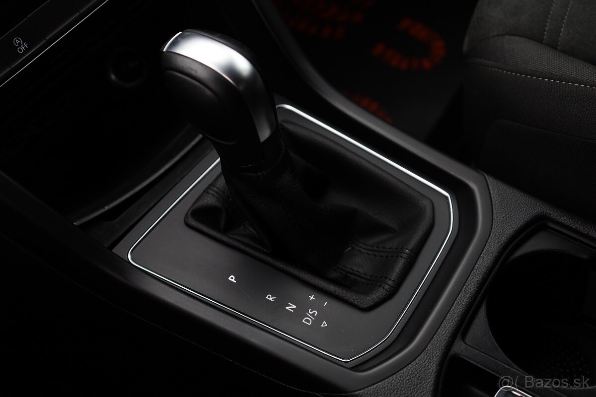 Volkswagen Touran 2.0 TDI Comfortline DSG - 17