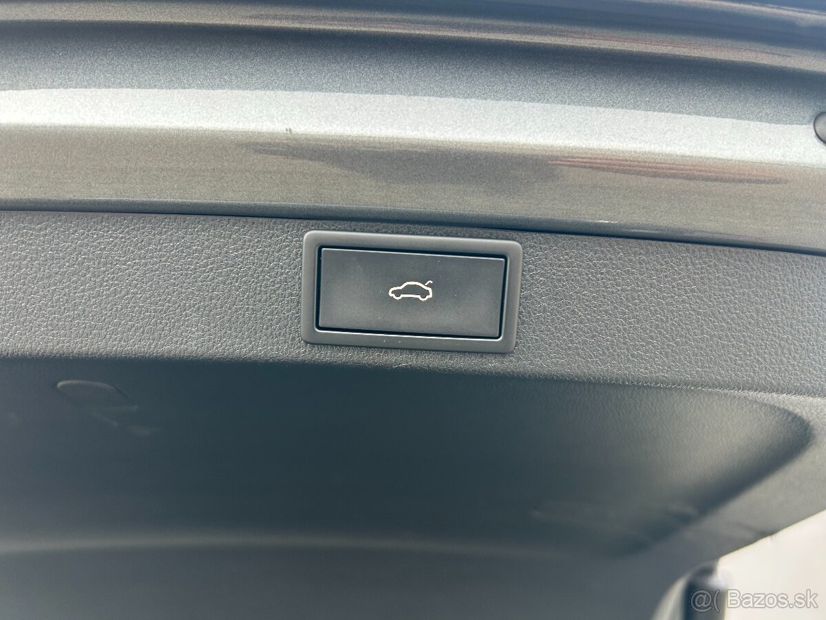 Škoda Octavia Combi 2.0 TDI SCR Sportline DSG - 17