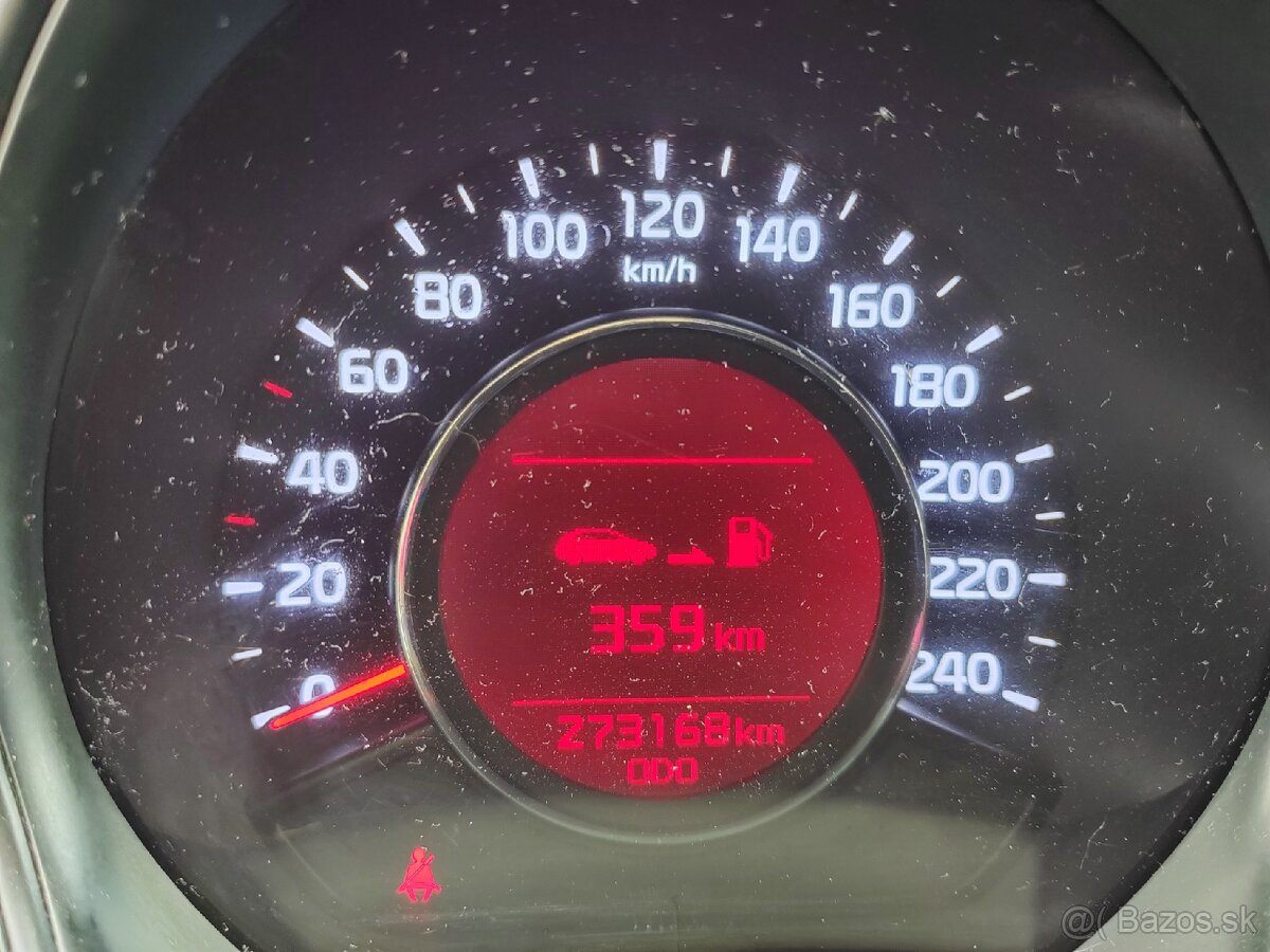 Kia Ceed 1.4CRDI 66KW Nová STK a EK ✅ - 17