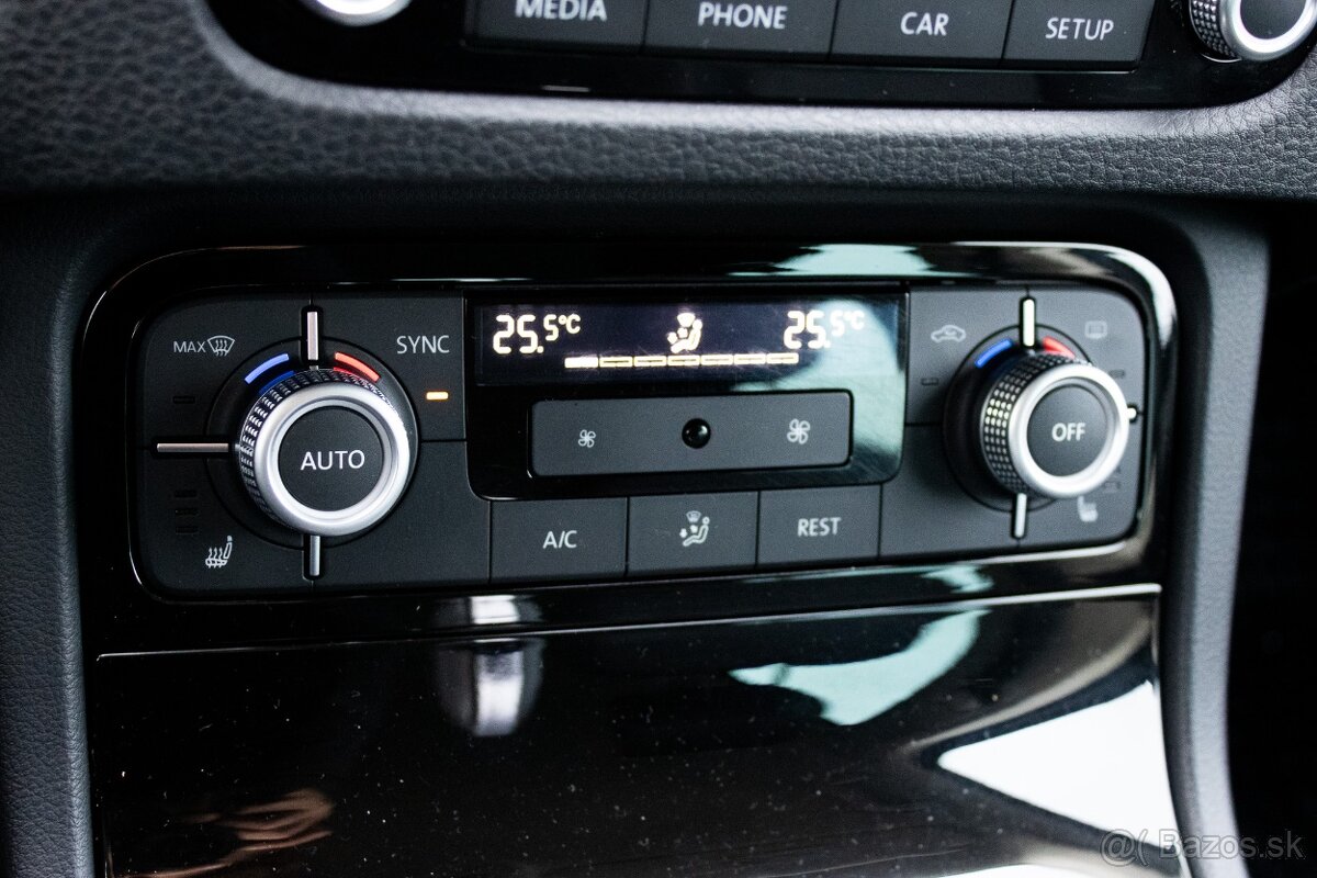 VW Touareg 3.0TDI V6 4Motion (2017) - 17