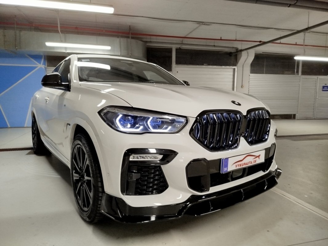 BMW X6 M3.0d x-drive M-performance SWAROVSKI - 17