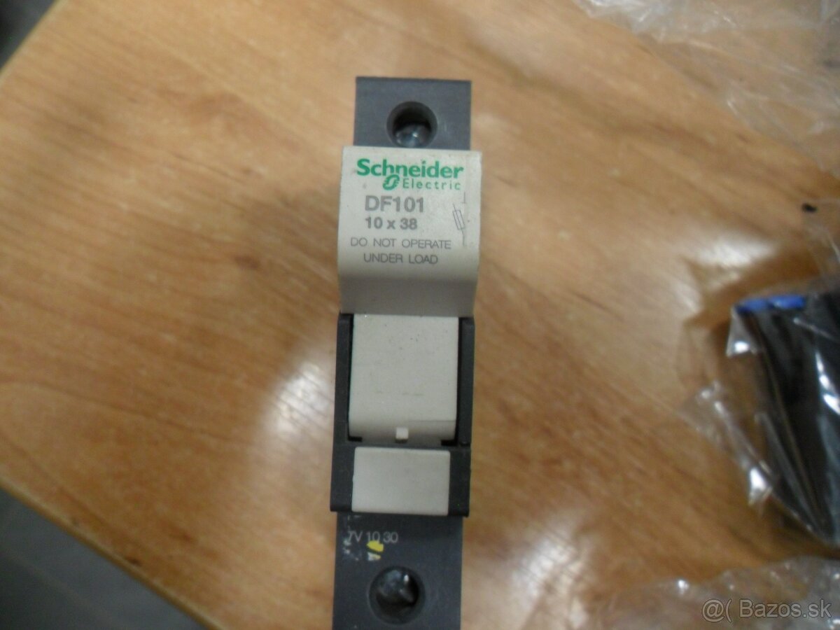 Elektromateriál 1 - 17