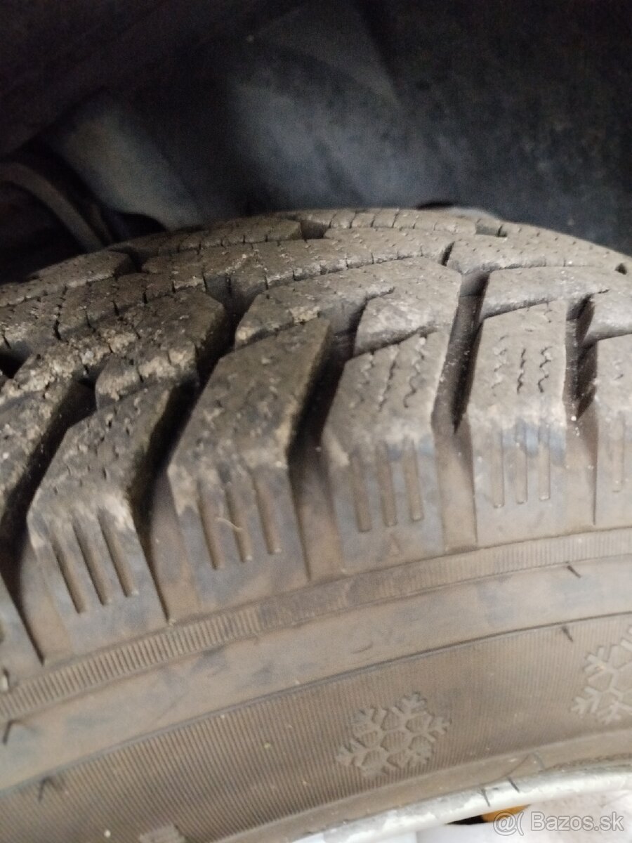 Kia Sorento Ex 2,5L crdi 103Kw automat - 17