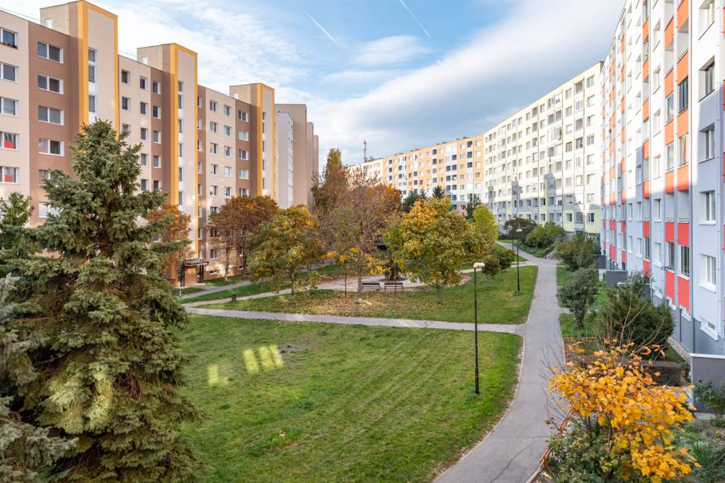 NA PREDAJ,ZREKONŠTRUOVANÝ 3 – IZB. BYT, KE – KVP - 17