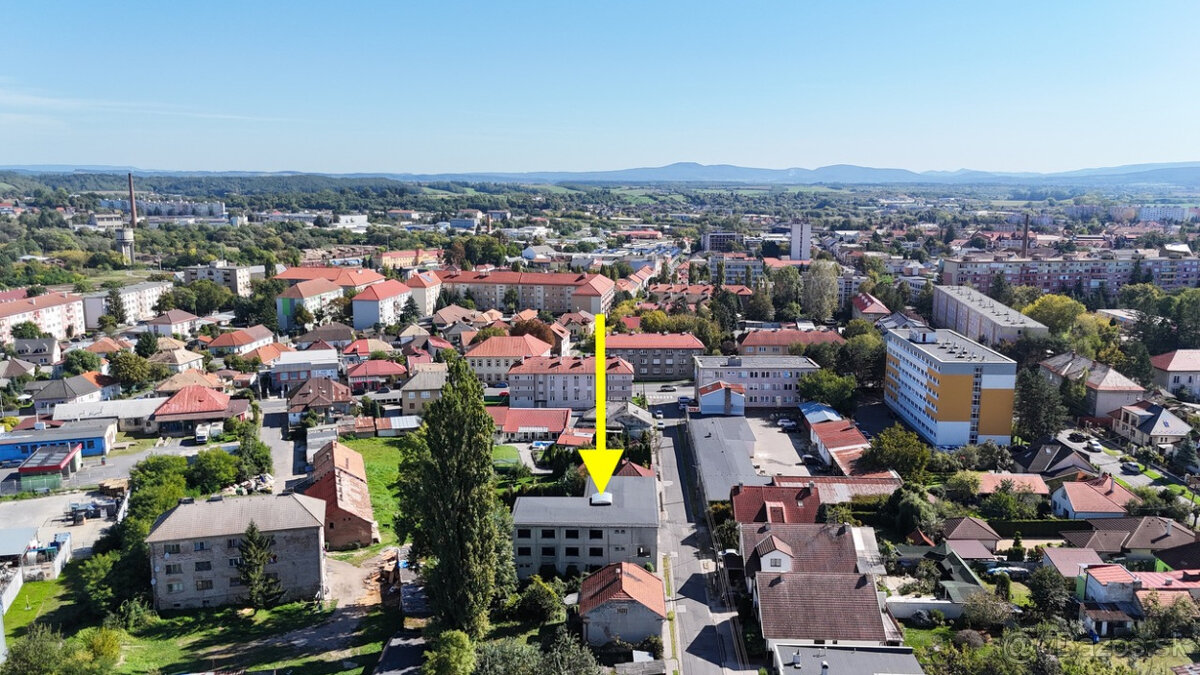 BYTOVÝ DOM V MESTE LUČENEC - 17