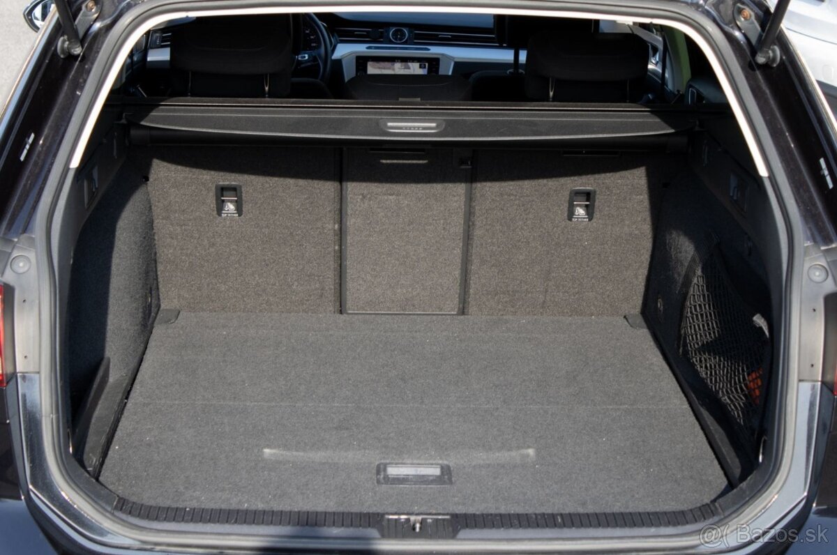 Volkswagen Passat Variant 1.4 TSI BMT DSG - 17