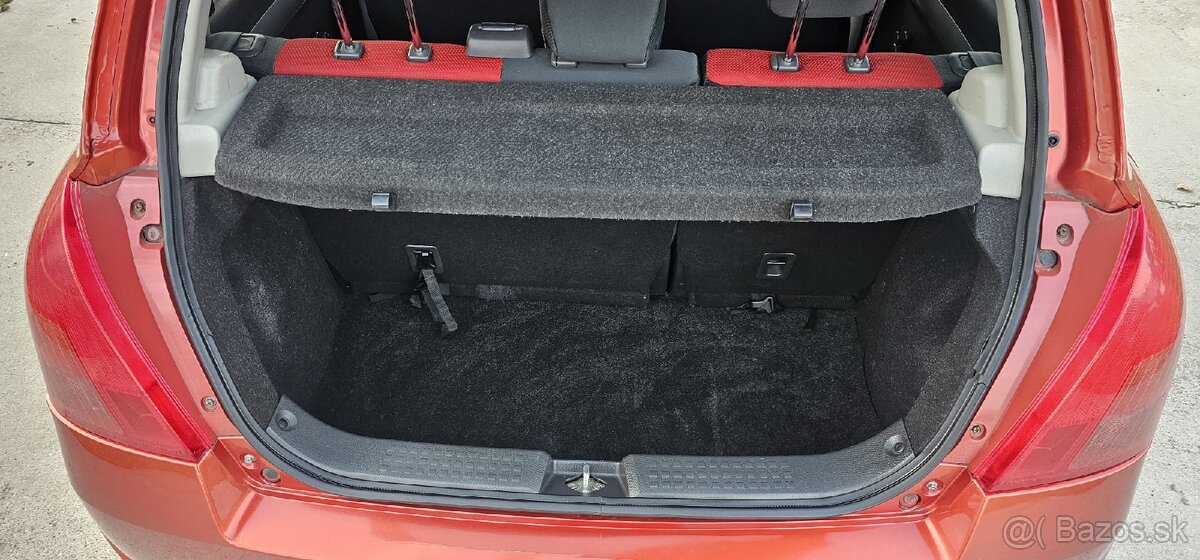 Suzuki Swift 1.3 benzín, r.v 2008 - 17